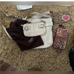 To coach bags with wristlet